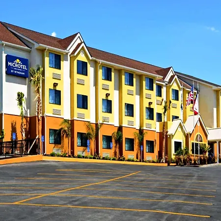 Microtel Inn & Suites By Wyndham New Braunfels I-35
